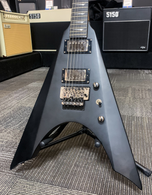 Store Special Product - Kramer - Night V with Floyd Rose - Satin Black